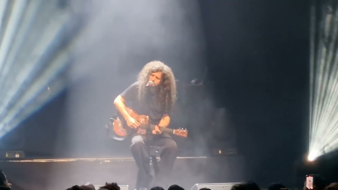 CHATON - Violent Beau (acoustic) (3/8) Live La Cigale Paris 20230127 212359 HD