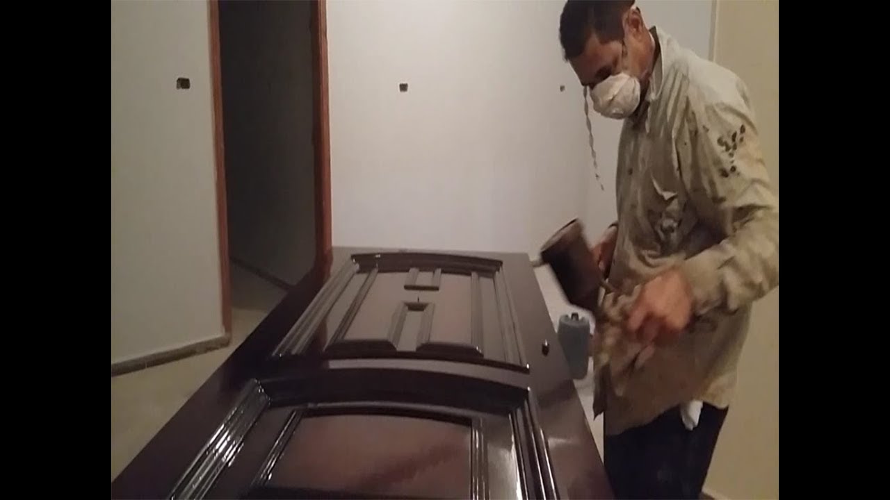 طريقه عمل الباب بوليستر ...How to paint the door polyester