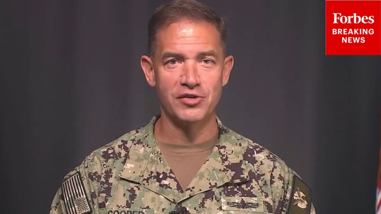 СРОЧНЫЕ НОВОСТИ: Командующий CENTCOM Брэд Купер докладывает о войне с Ираном на фоне угроз Трампа...