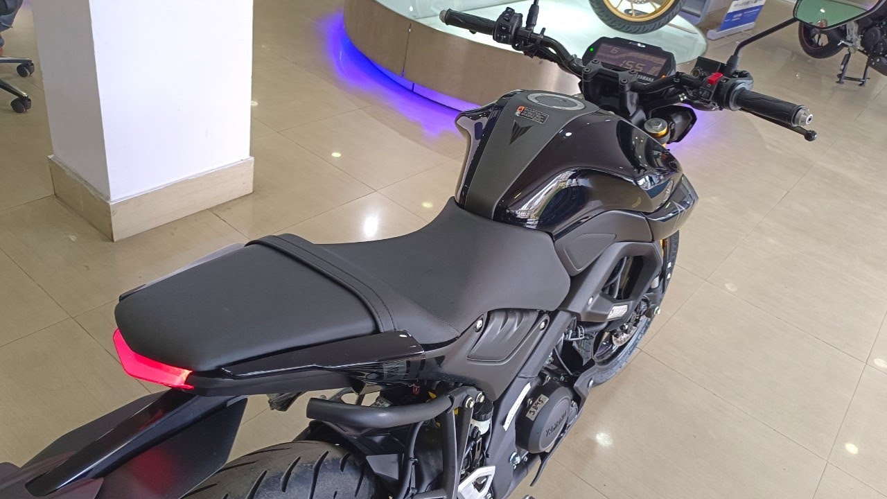 Ye hai All New 2022 Yamaha MT-15 Black V2.0 Review | On Road Price Mileage New Features | mt15