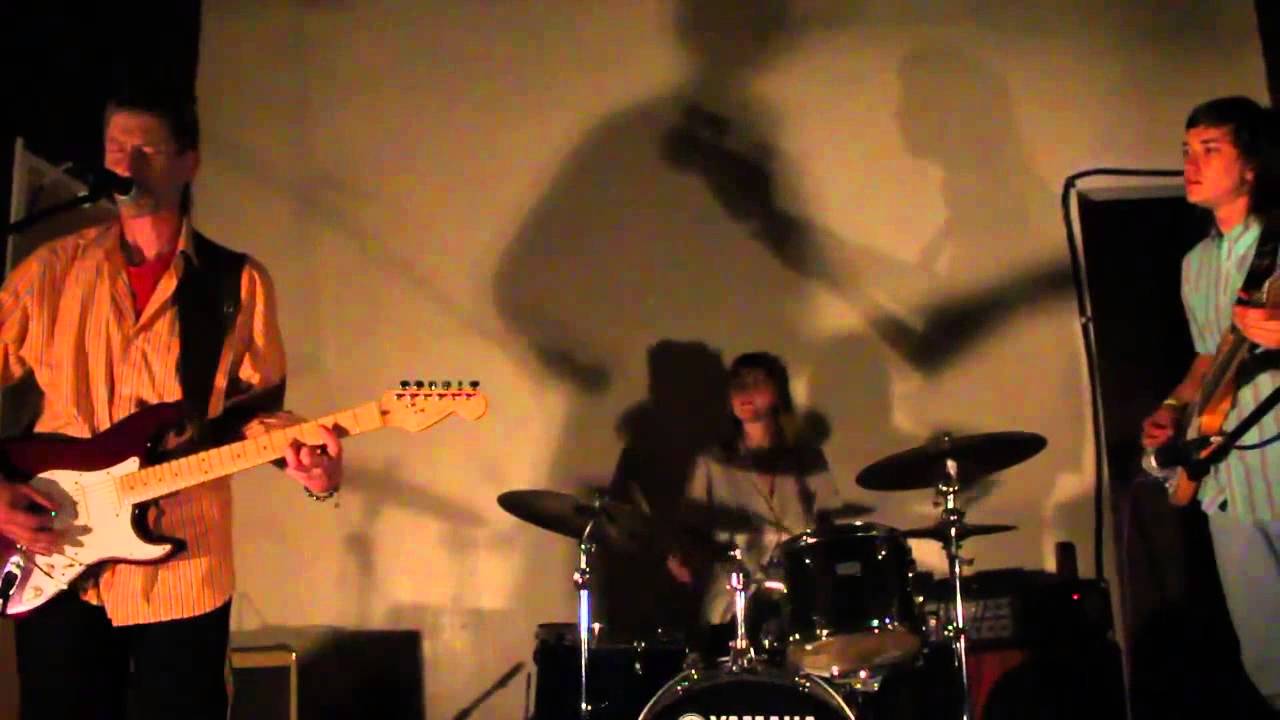 Peter Gutteridge Born In The Wrong Time Live in Brooklyn NY