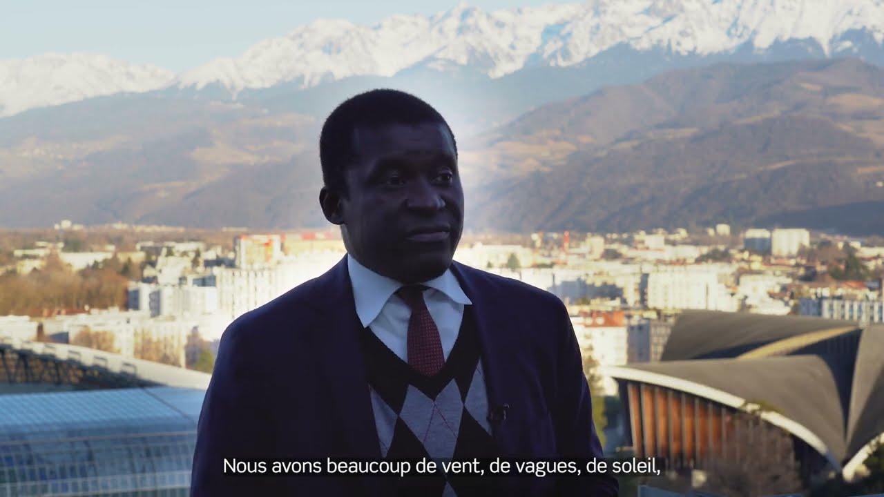 [Interview] Manuel de Araujo, le maire mozambicain qui rêve d'une ville capitale verte africaine