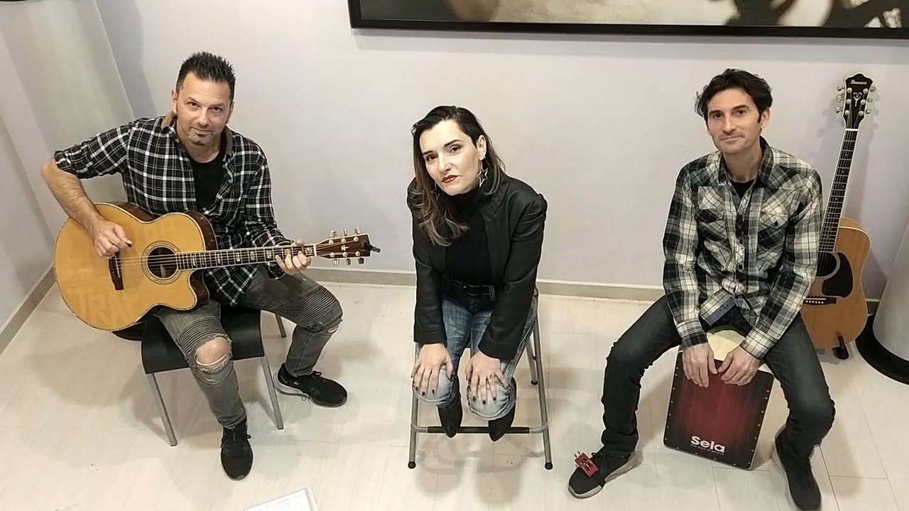 Anna Oxa - A Lei - Acoustic Version - As a Joke