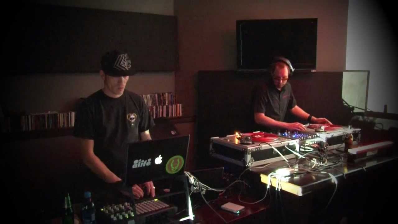 Live Deep Minimal Techno 2012 - Tobias.DJ at The DMT Lab