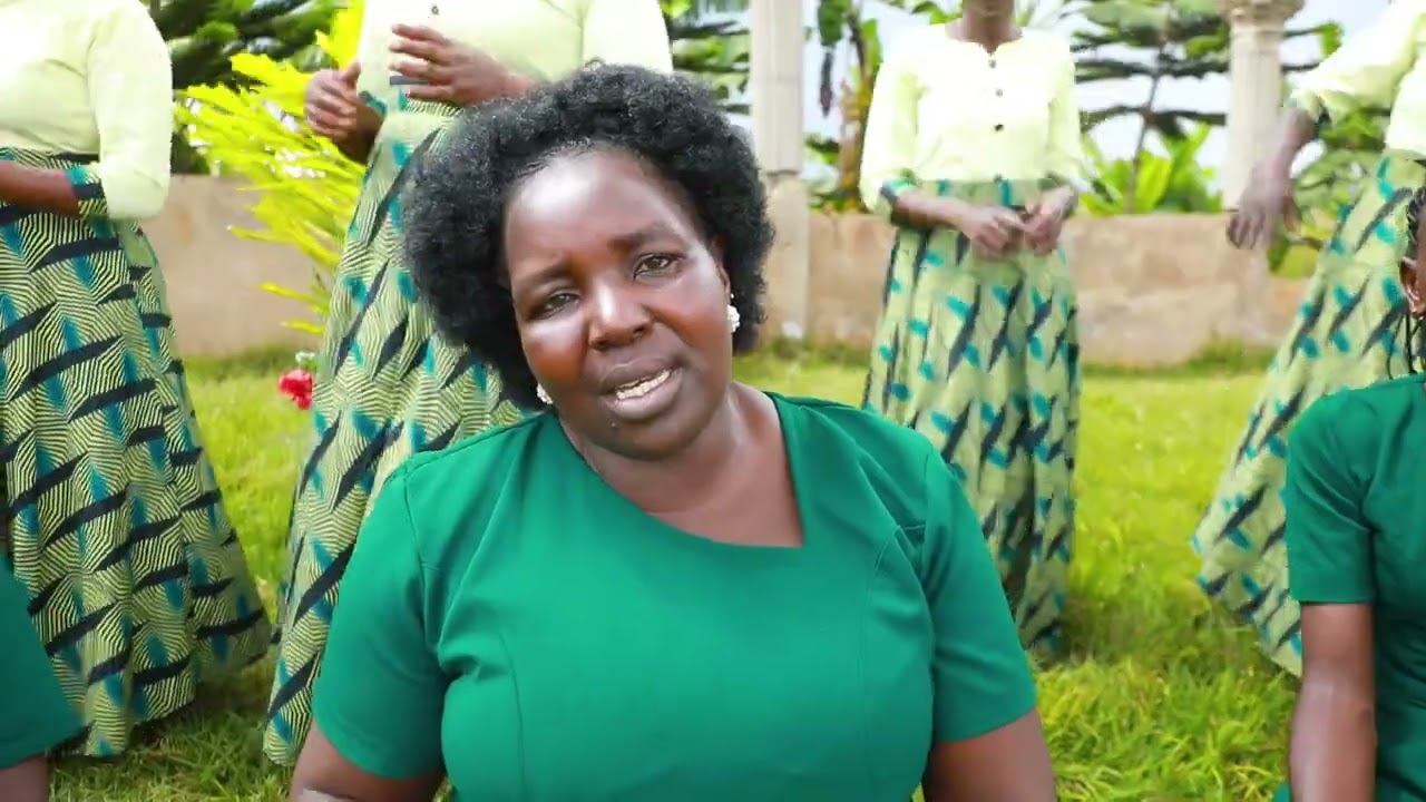 EVC SURUNGAI CHOIR -  MAFUTA YA ARUNI (OFFICIAL VIDEO)