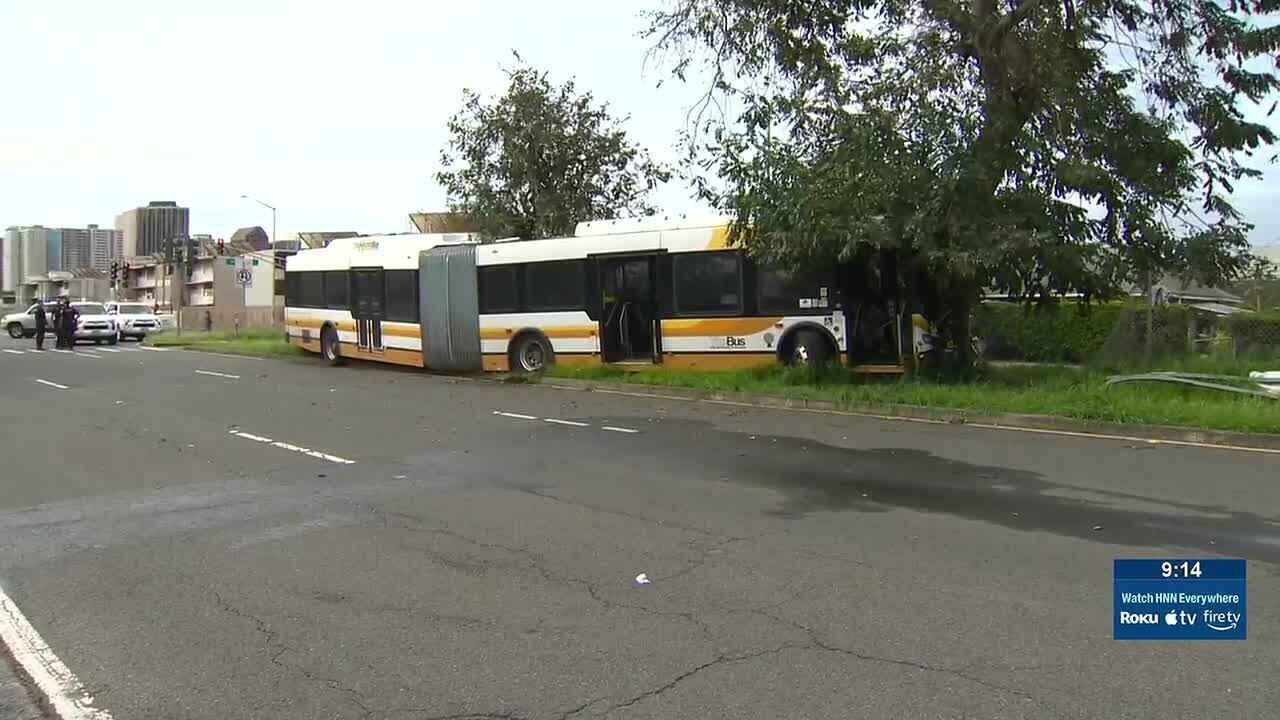Авария городского автобуса стала двенадцатой дорожно-транспортной аварией со смертельным исходом ...
