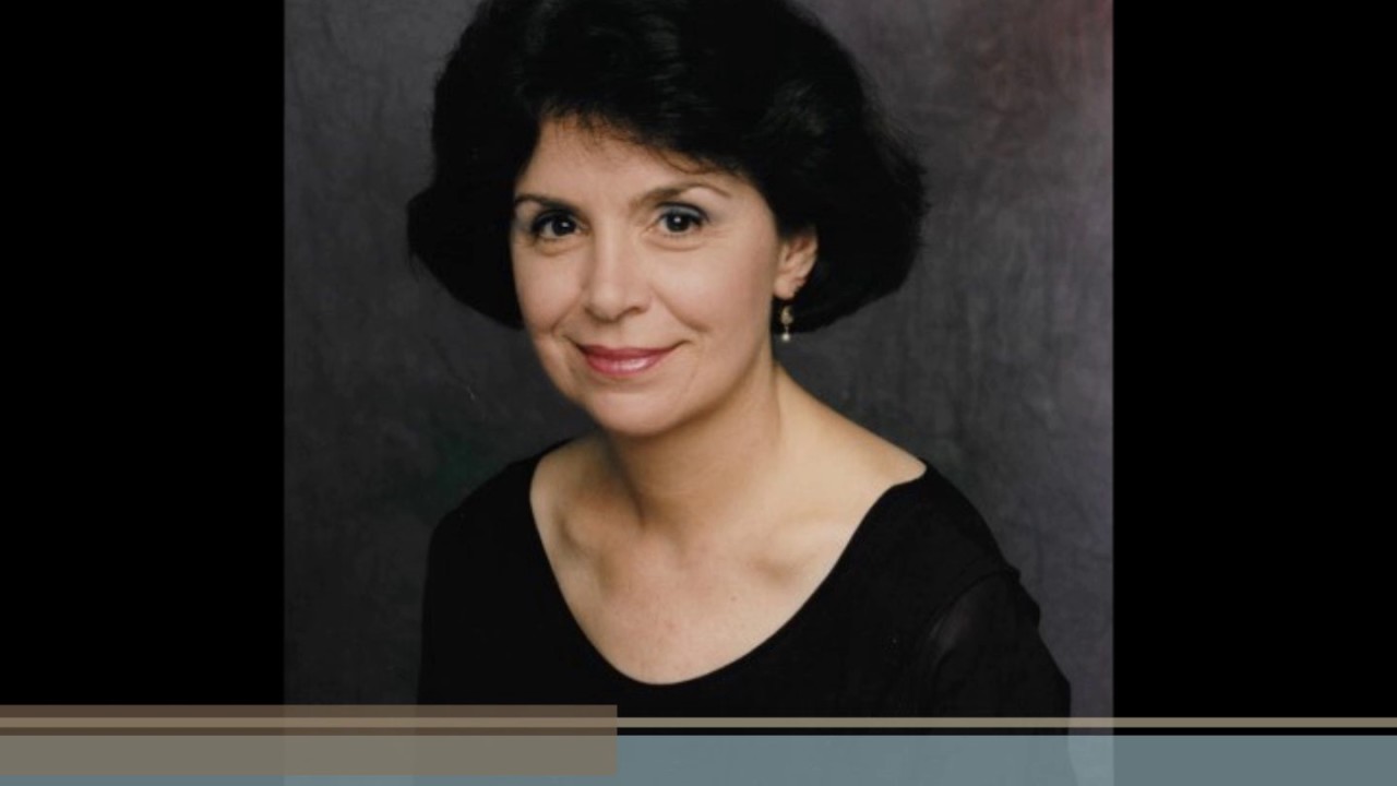 Irma Vallecillo performs Cécile Chaminade's 