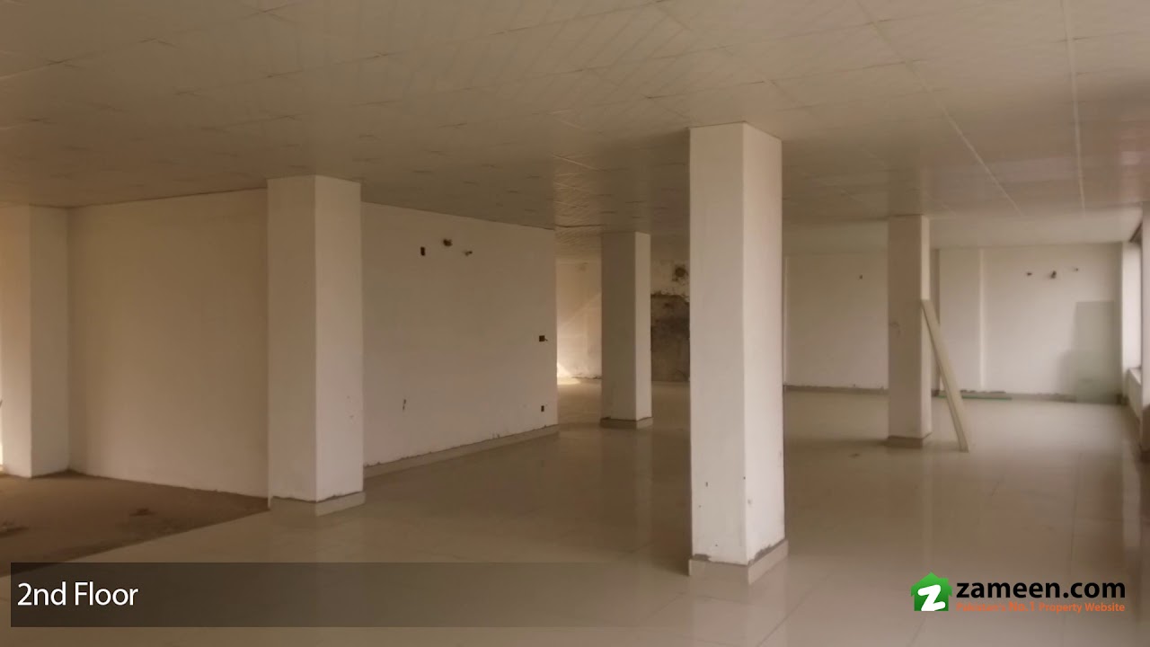 12 MARLA BUILDING WITH BASEMENT IS AVAILABLE FOR RENT IN SECTOR C BAHRIA TOWN LAHORE