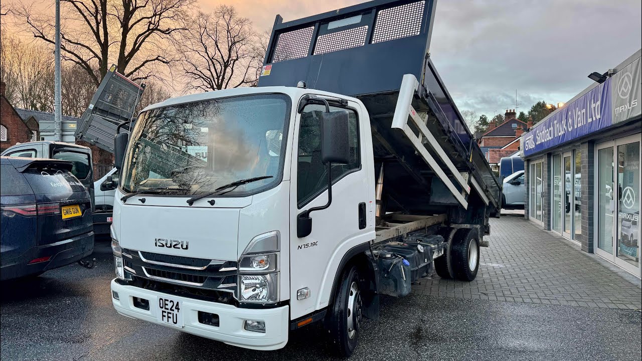 2024 N75.190 (E) ISUZU GRAFTER SWB TIPPER - 25K MILES - FSH - TOW BAR - PTO - EX DEMO 