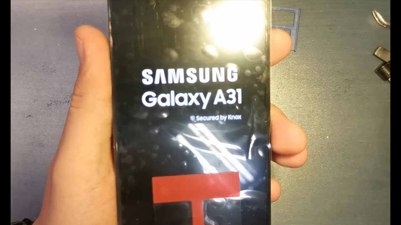 Samsung A31: wymiana ekranu / Samsung A31: screen replacement.
