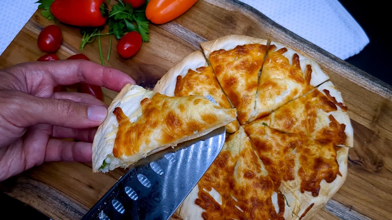 Лучше, чем пицца! Быстрый, простой и вкусный рецепт завтрака! Всего несколько ингредиентов!