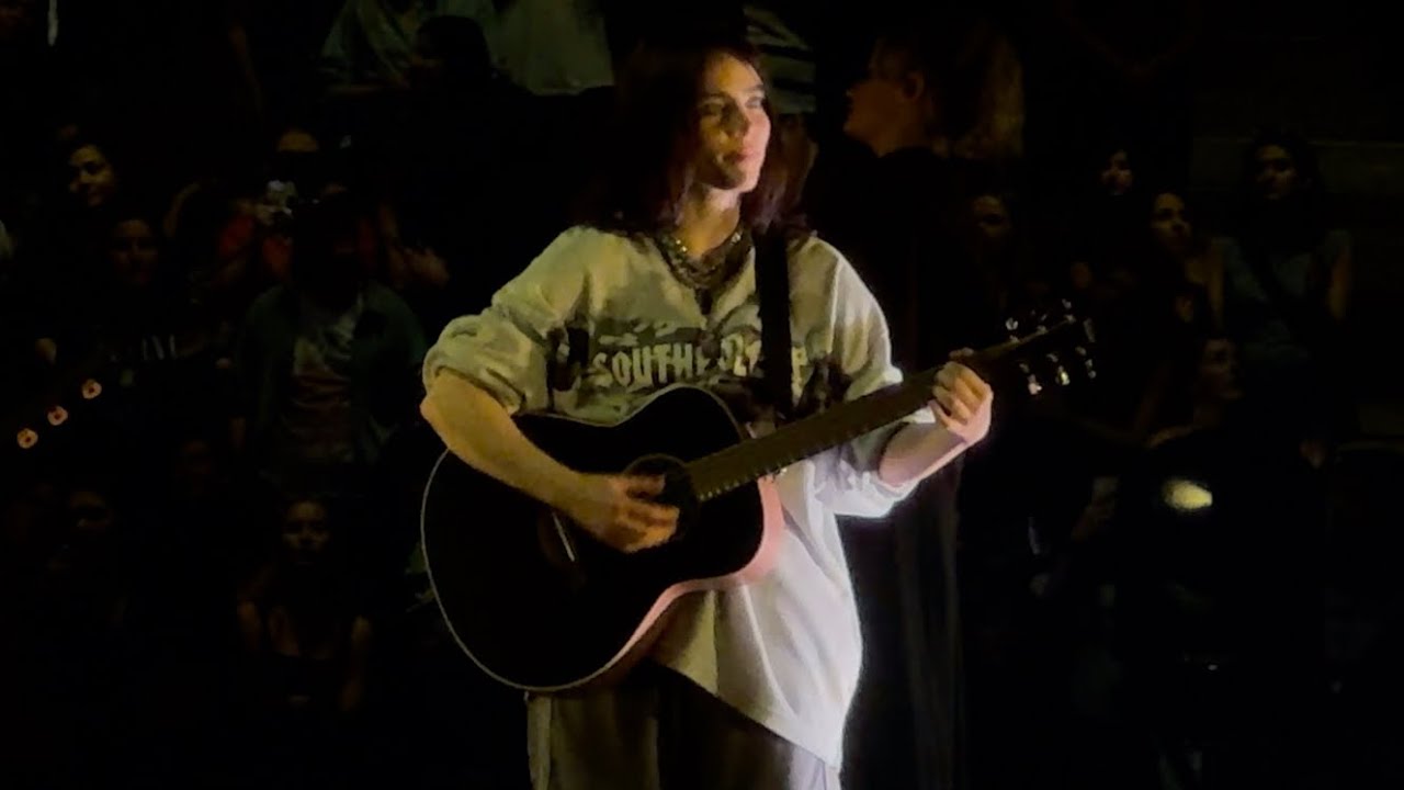 Billie Eilish - Acoustic Set (Toronto N1 2024)