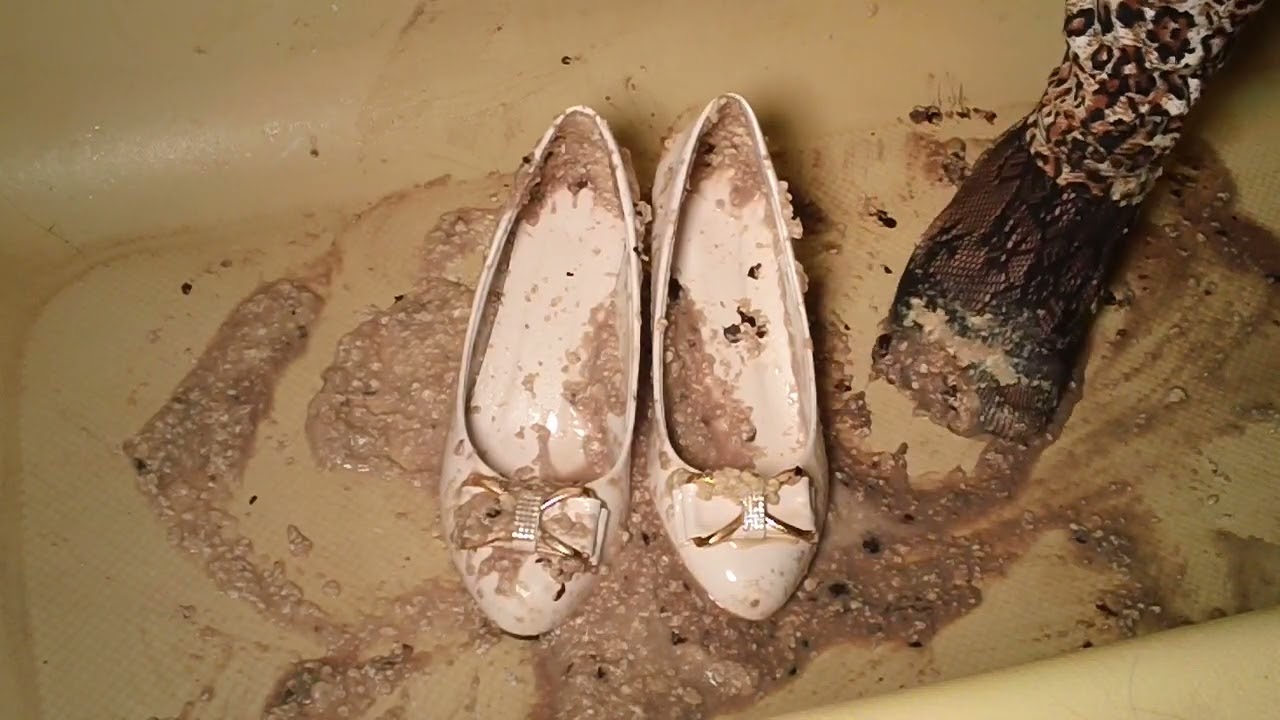 Betty's other new flats messy