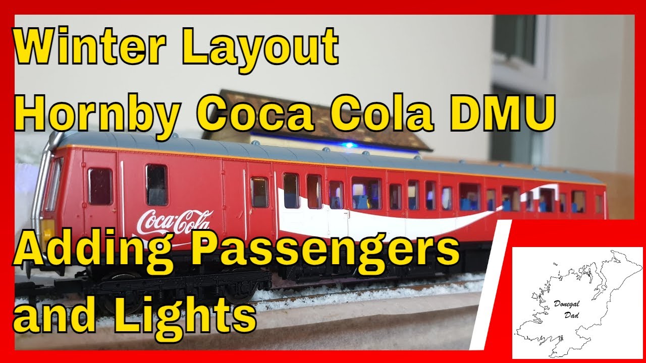 157. Зимняя сборка макета новой модели железной дороги - дизель-поезд Hornby Coca Cola с добавлен...