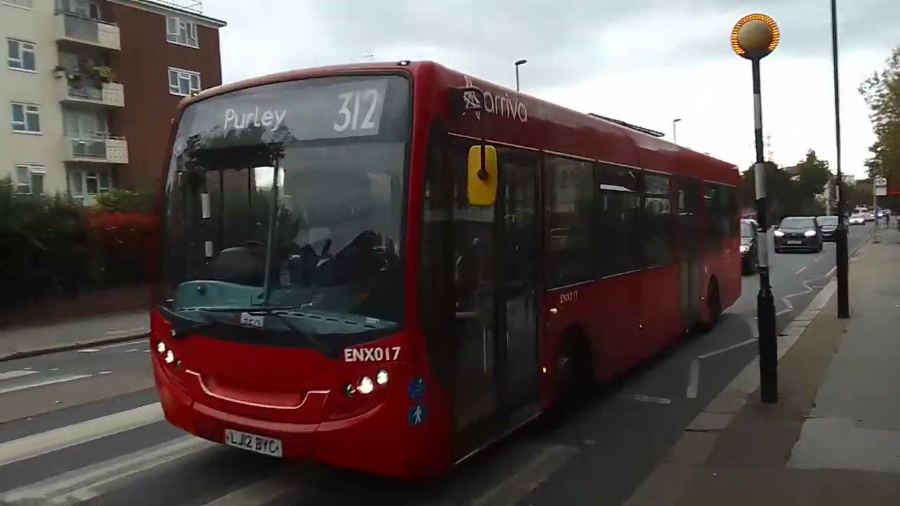 312 bus on Enviro 200 facelift heading to Purley Old Lodge Lane