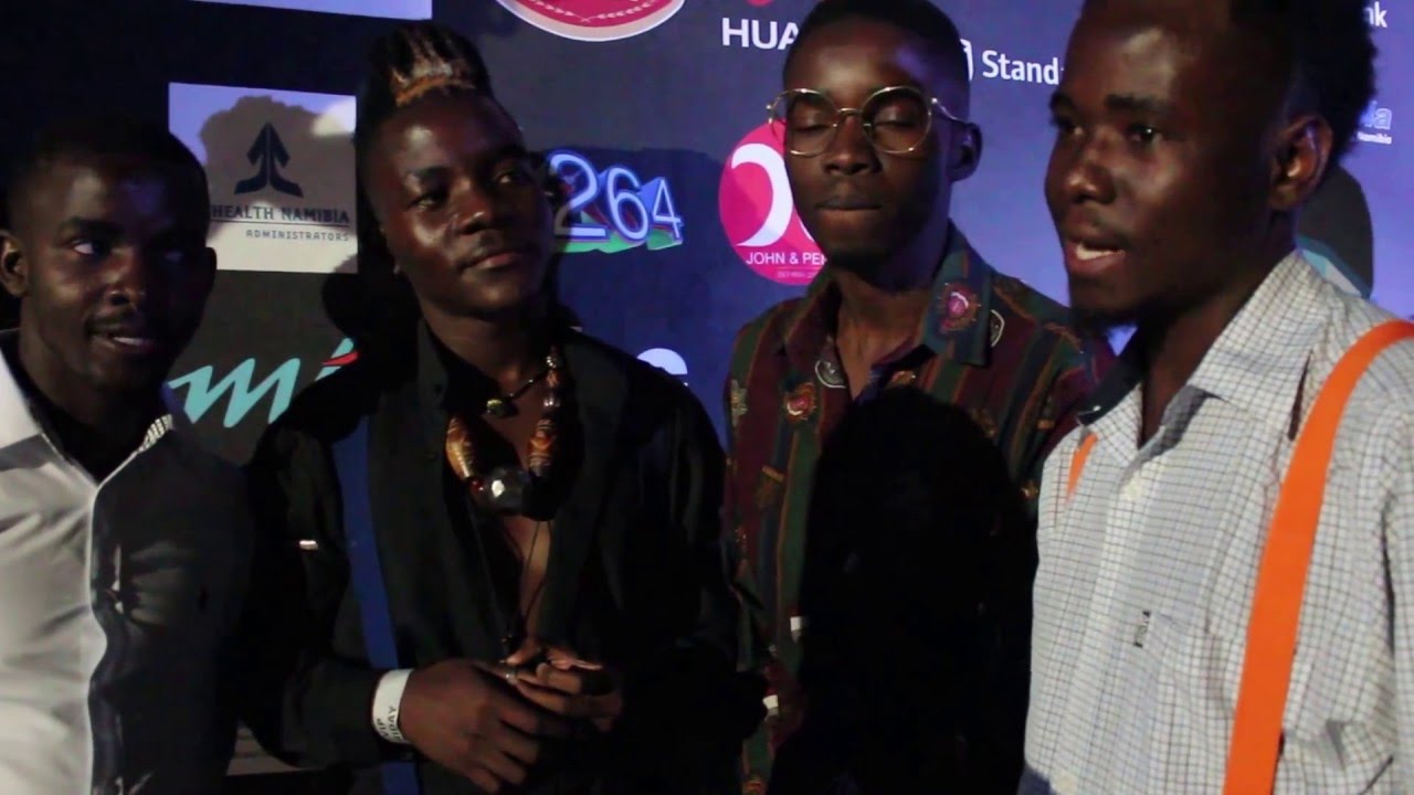 #NAMAs2016 Industry Awards Blue Carpet: Ama-Daz-Floor