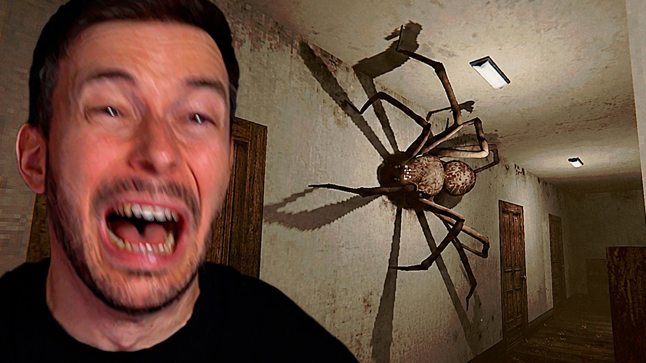 CUANTO MAS TIEMPO PASA MAS GRANDE Y MAS INTELIGENTE SE HACE LA ARA&Ntilde;A | Lurking