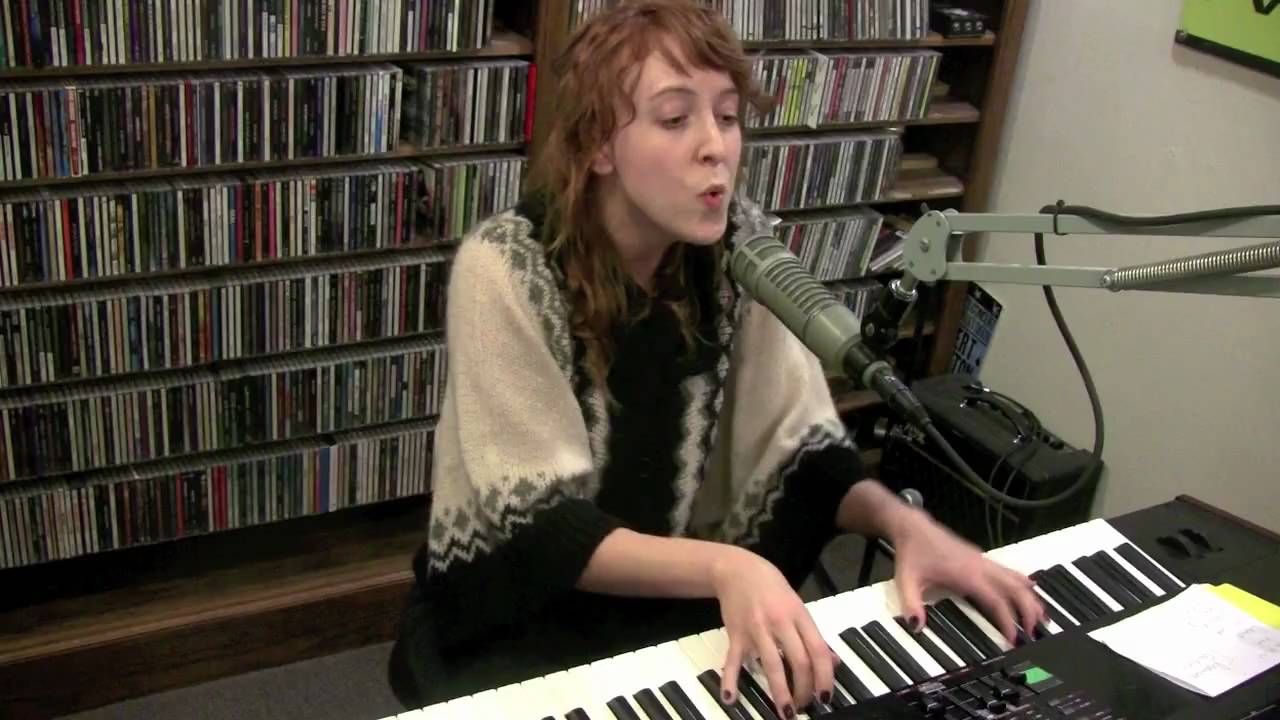 Brooke Waggoner - Go Easy Little Doves - Live at Lightning 100
