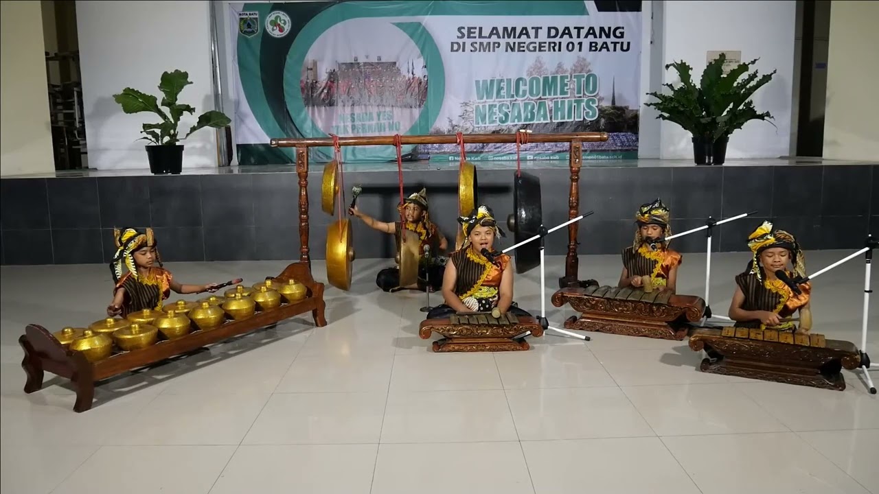 MUSIK TRADISIONAL SMP NEGERI 01 BATU
