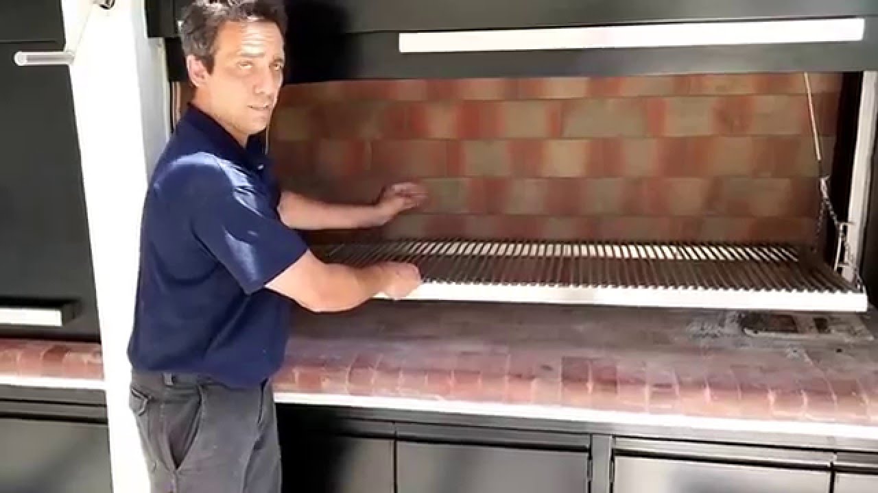 EQUIPAMIENTO PARA ASADOR OBRA LA MARTINICA - PILAR