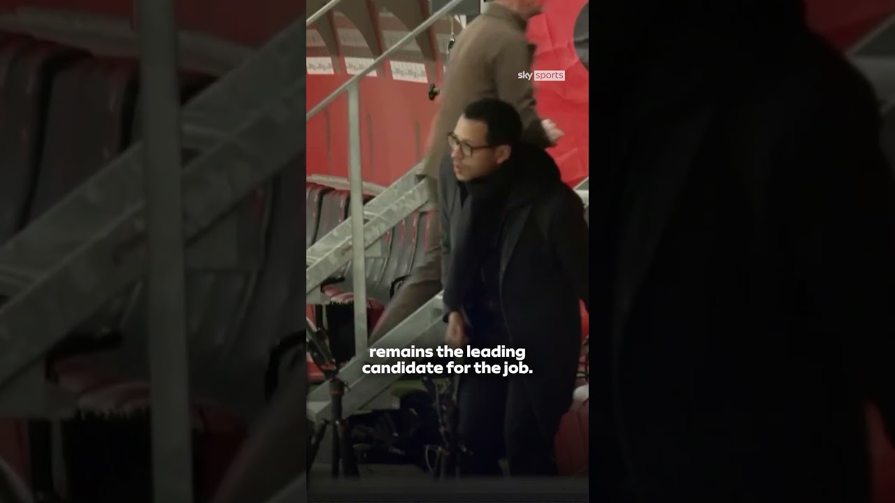 Срочная новость: Лиам Розениор прибудет в Лондон для собеседования на должность главного тренера ...