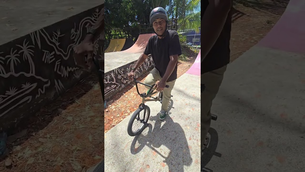 Cesar Quesada en Santa Teresa bmx skatepark 