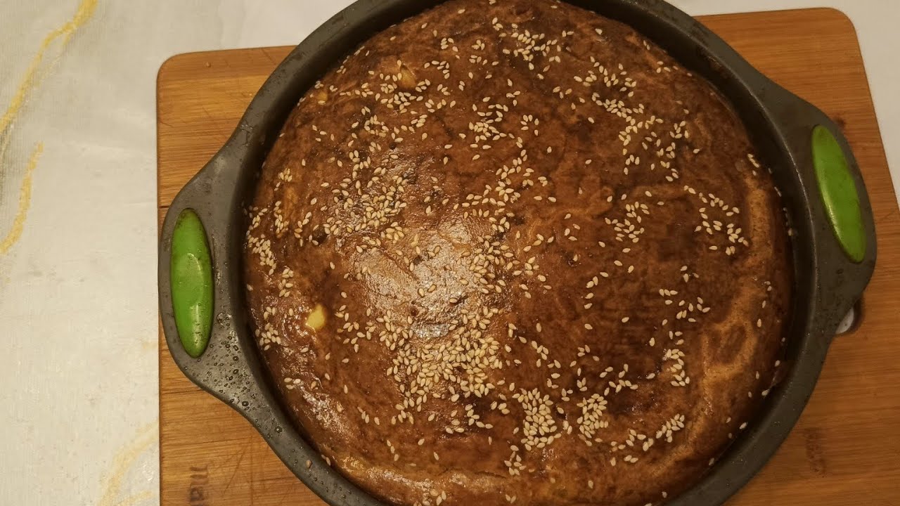 Заливной пирог с фаршем и картофелем