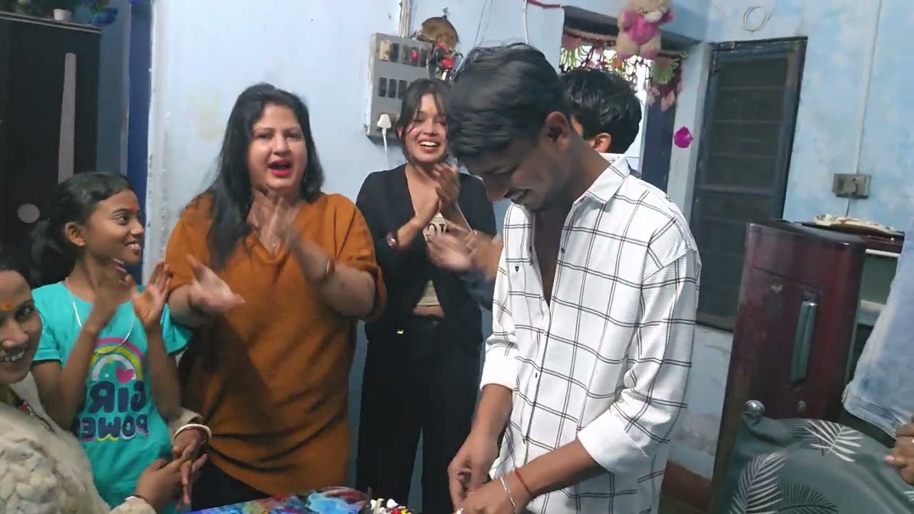 Happy birthday party 🥰😍
