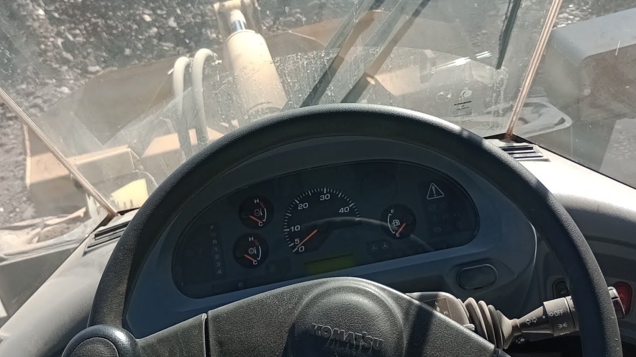 Comandos carregadeira Komatsu wa 200.