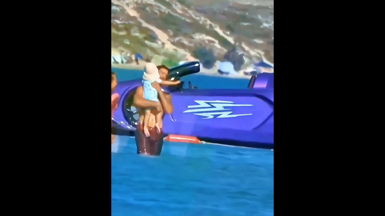 Barış Arduc with his daughter Jan Asya Arduç in Alaçatı Çeşme 💥🤯 #barışarduç New share #shorts