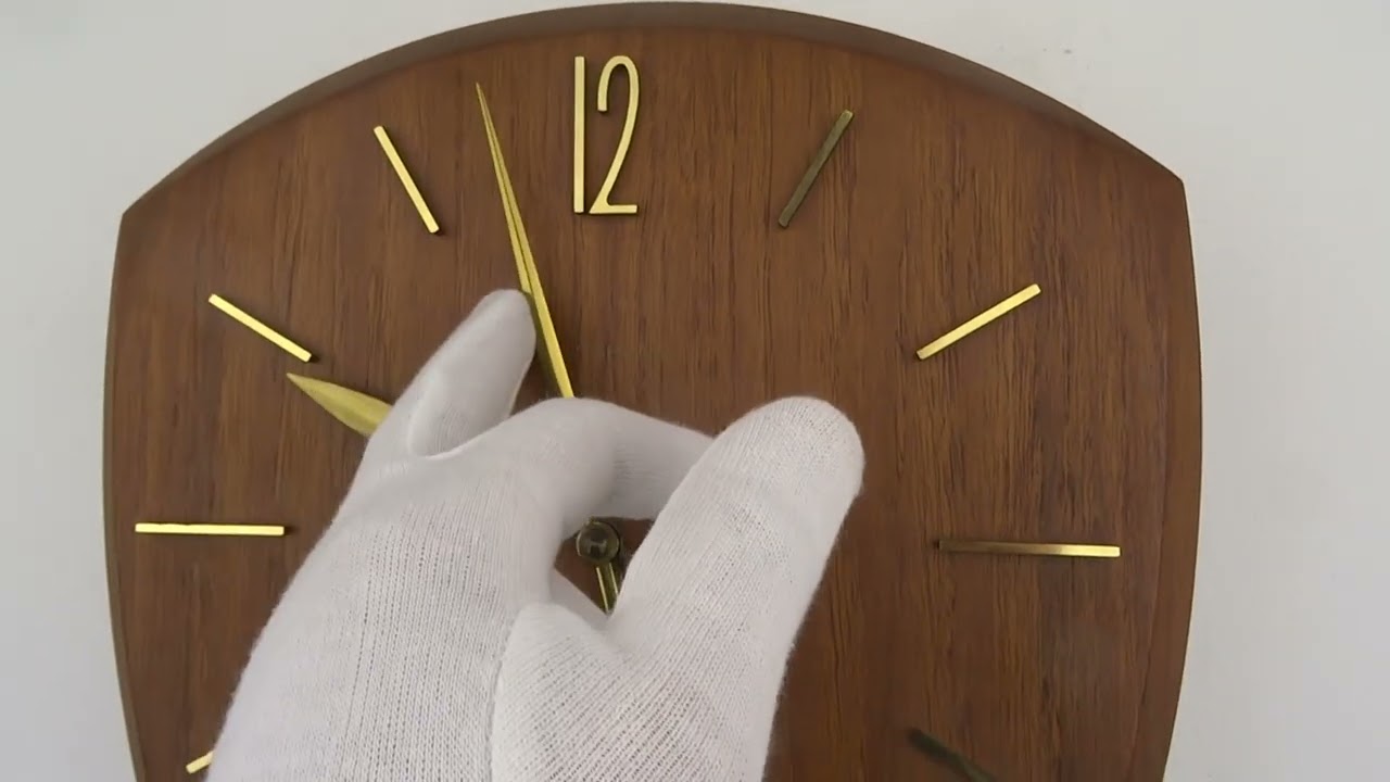 Junghans Vintage Antique Wall Clock Chime STUNNING with a beautiful GONG CHIME