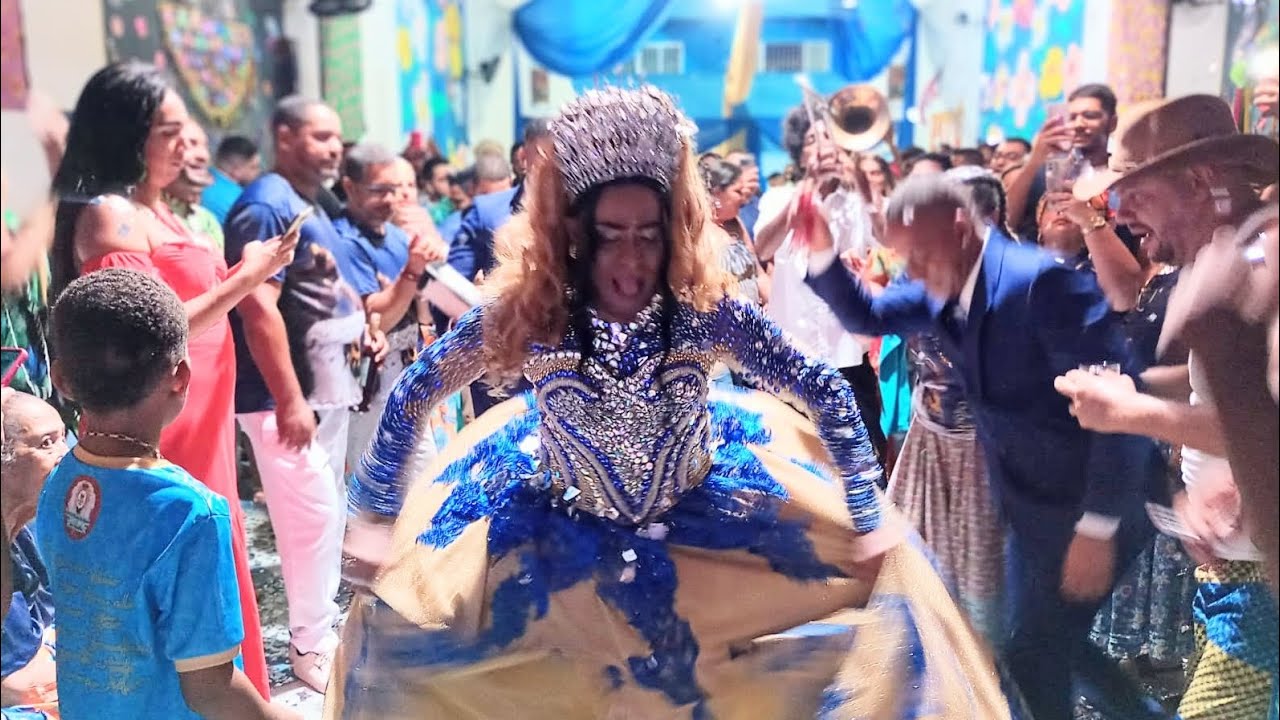 Mestra Paulina (Ícaro D'Oshoguian)