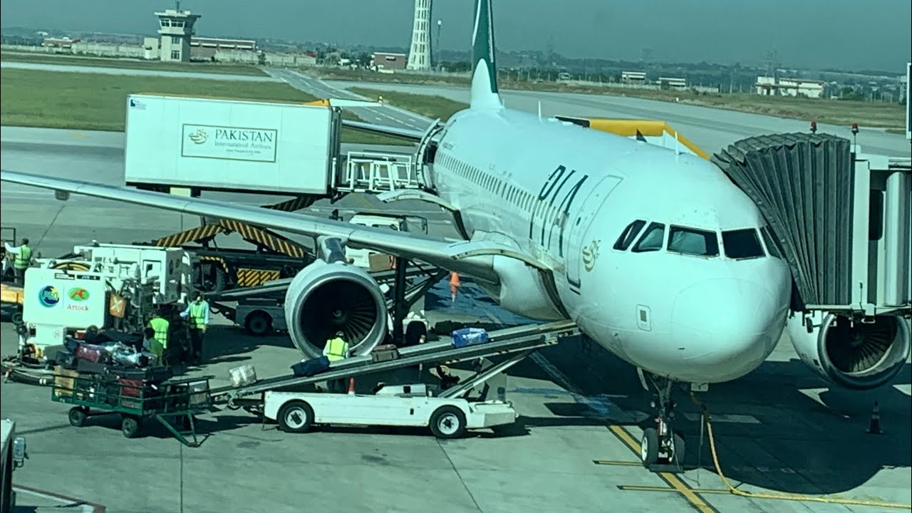 🇵🇰 PIA Trip Report | PK301 | Islamabad To Karachi | ISB-KHI | A320 | AP-BLV
