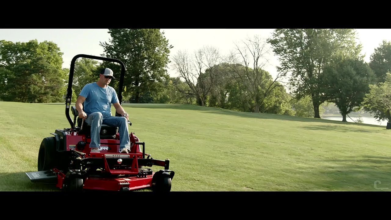 Joystick vs. Twin Stick Zero-Turn Mowers | Traction & Performance | Country Clipper