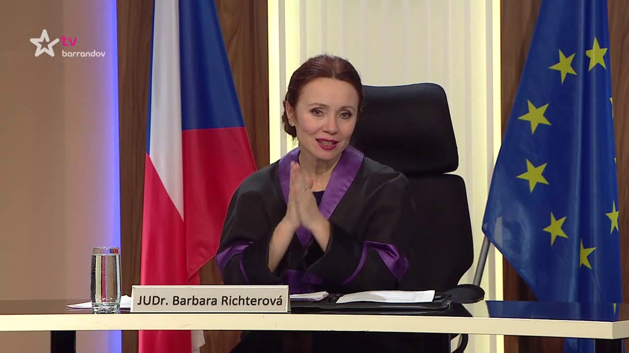 Soudkyně Barbara (2018/207) - Svatba nebo soud
