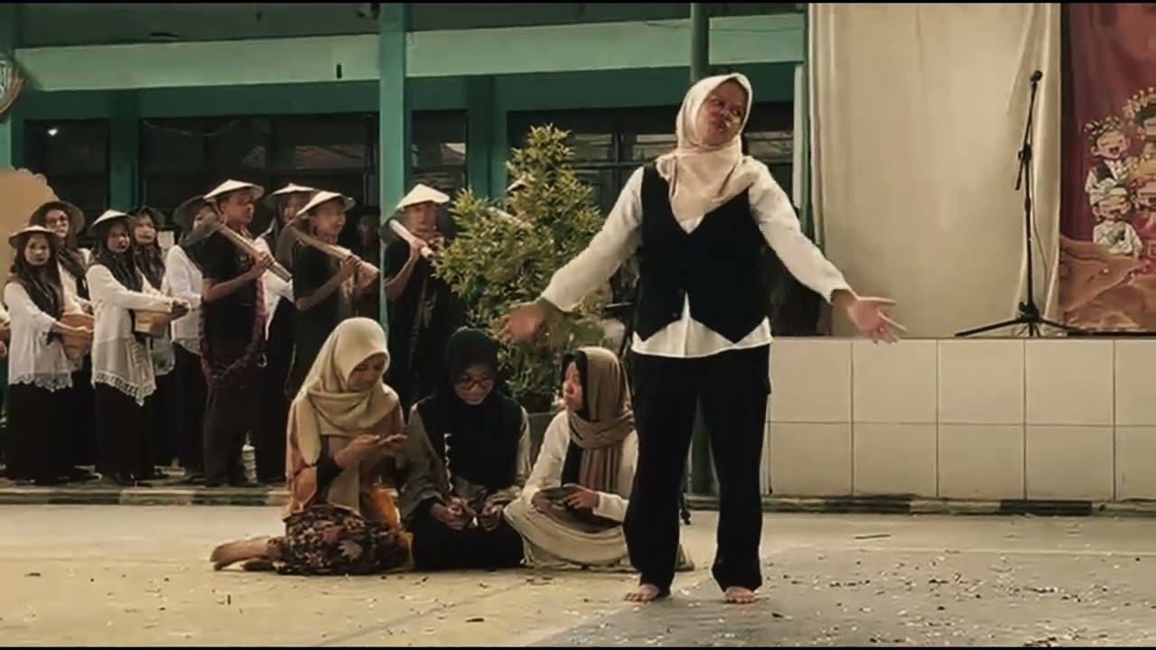 VIDEO DRAMA CINEMATIC TEMA ENGRANG KELAS XI.11
