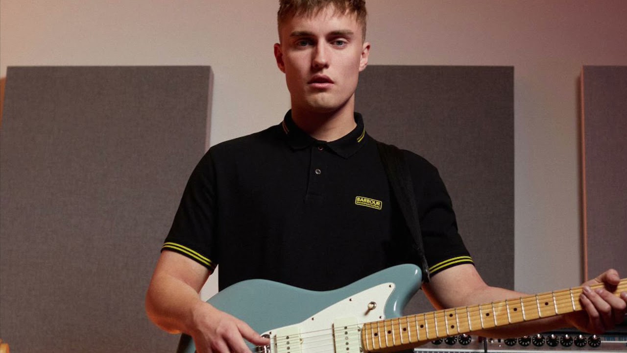 Sam Fender - Teenage Dream/Dreams (Radio 2 Sofa Session)