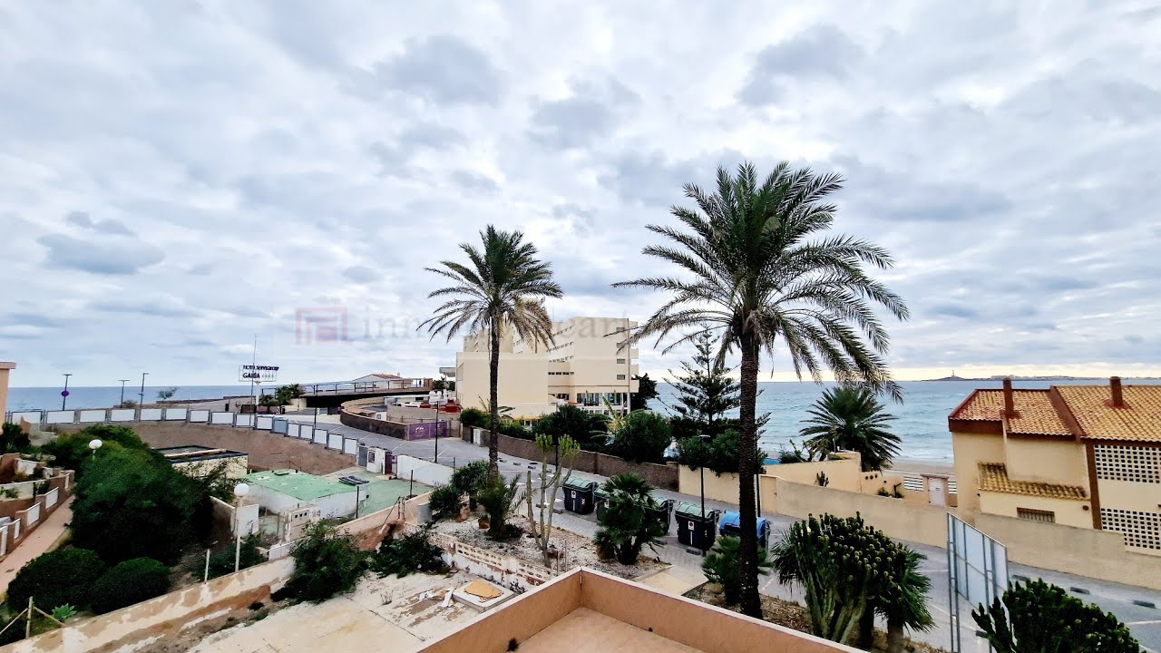 Venta de Piso para reformar en La Manga