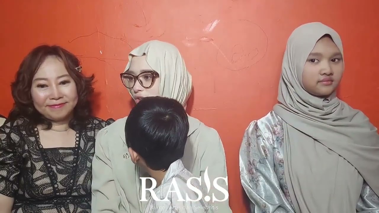 INARA RUSLI BERBAGI DI BULAN SUCI RAMADHAN BERSMA BUAH HATINYA SAMBANGI RUMAH Y4T1M