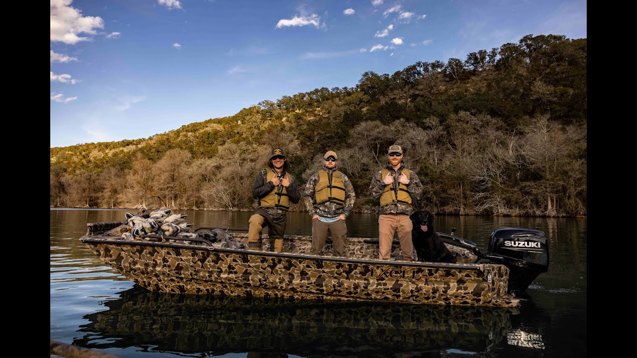 «River Warrior» от Excel Boats.