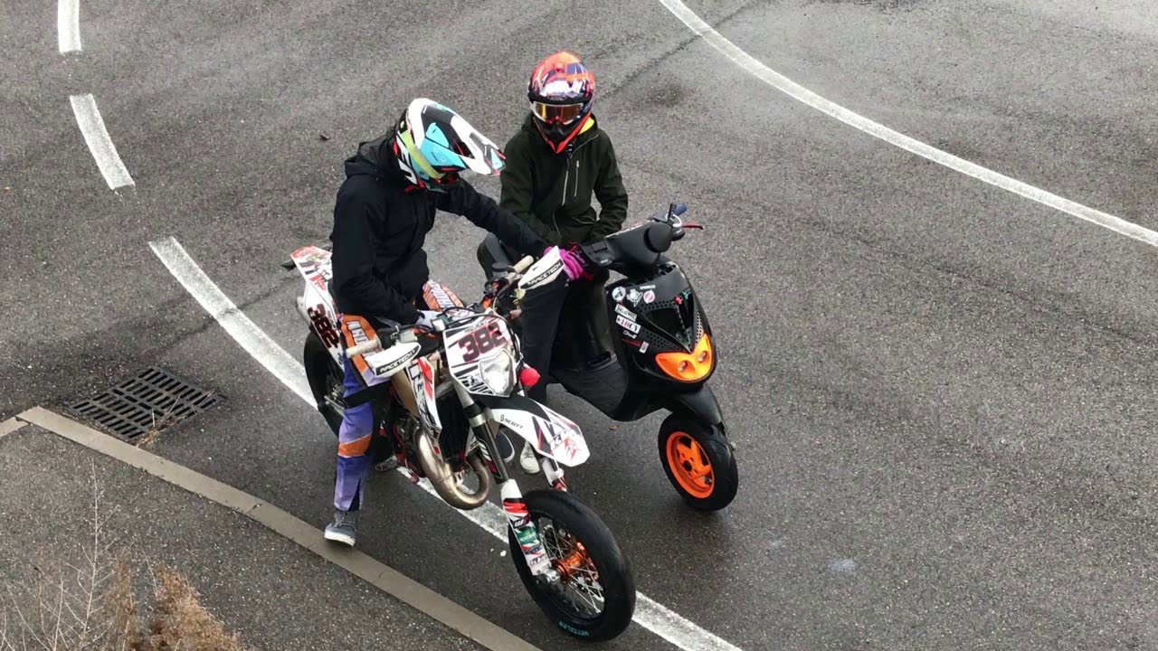 ktm 125 motard stunt session