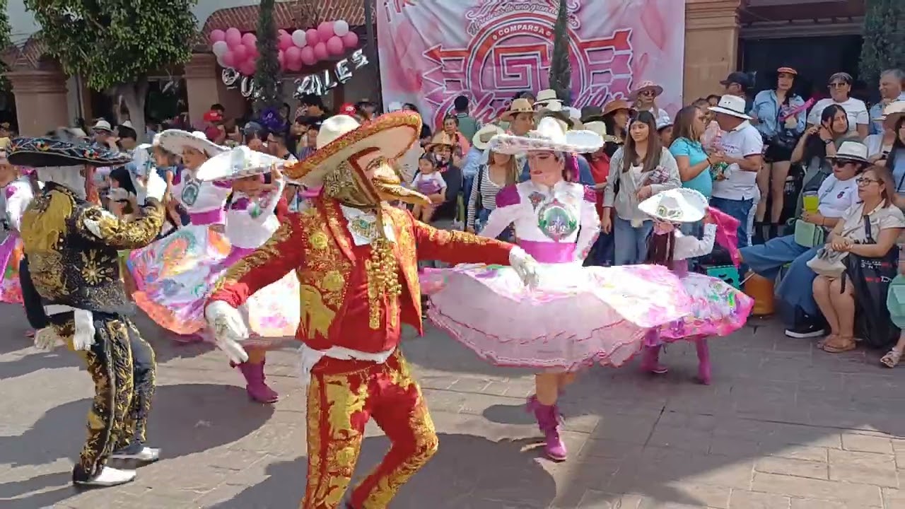 Comparsa Quetzales con Orquesta Cacharrines. Carnaval 2025