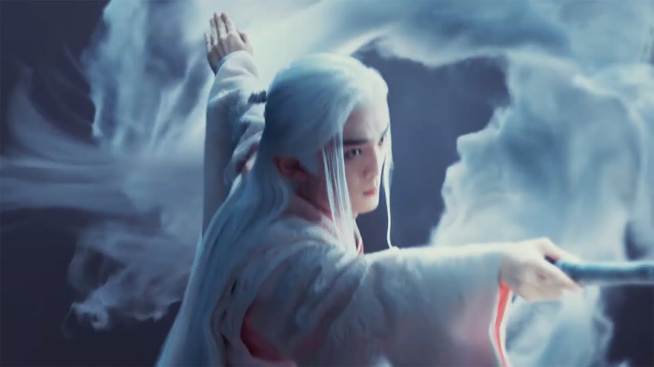 少年屋頂舞槍竟能召喚神龍，對戰天下第一迎娶愛人！#少年白马醉春风 #侯明昊 #何与 #胡连馨 #少年歌行 #chinesedrama #movie #dashingyouth