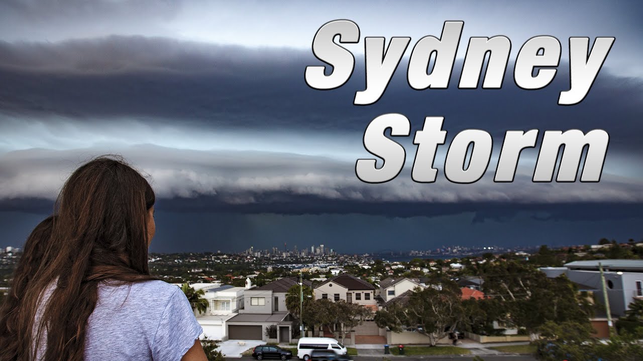 Huge storm impacts Sydney Australia as a shelf cloud forms across the city - 13th October 2014