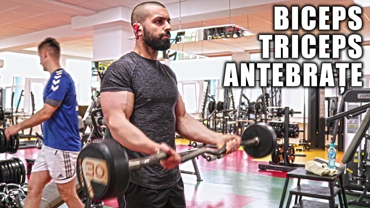 Antrenament complet pentru brațe (biceps, triceps, antebrațe)