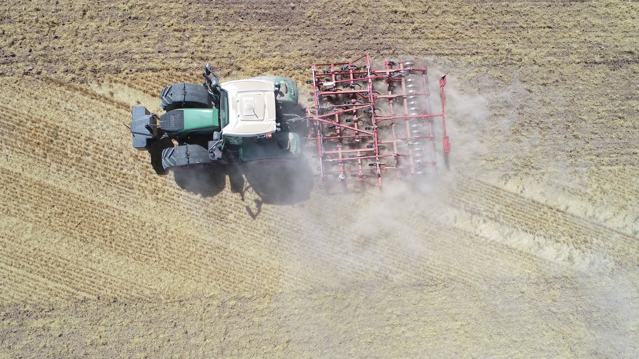 Feldexkursion 221: flache Bodenbearbeitung nach Getreide - N.U. Agrar GmbH, 05.08.2022