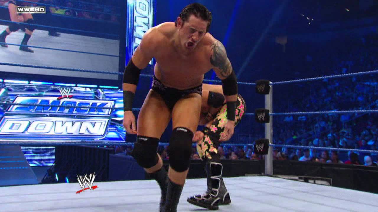 Friday Night SmackDown - Trent Barreta vs. Wade Barrett
