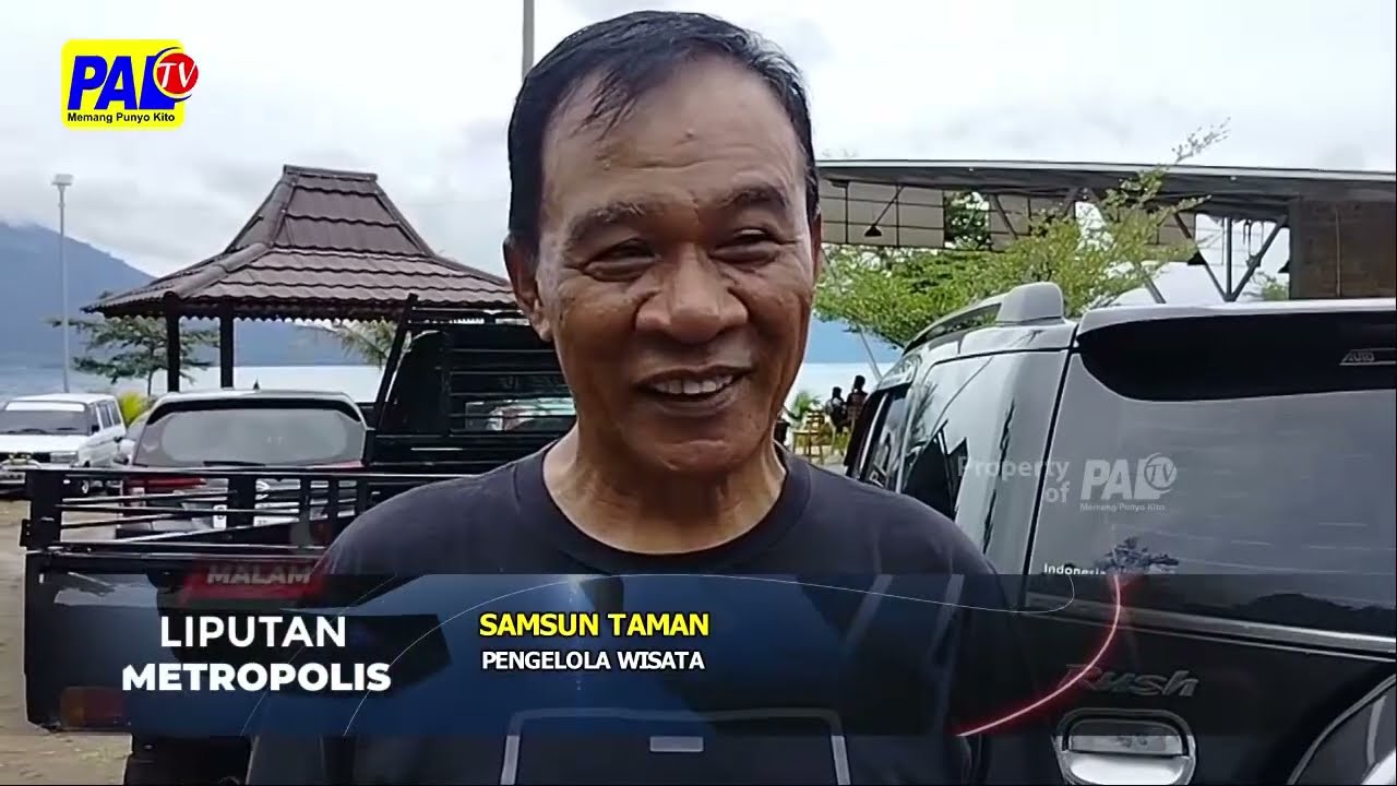 WISATAWAN PADATI DANAU RANAU