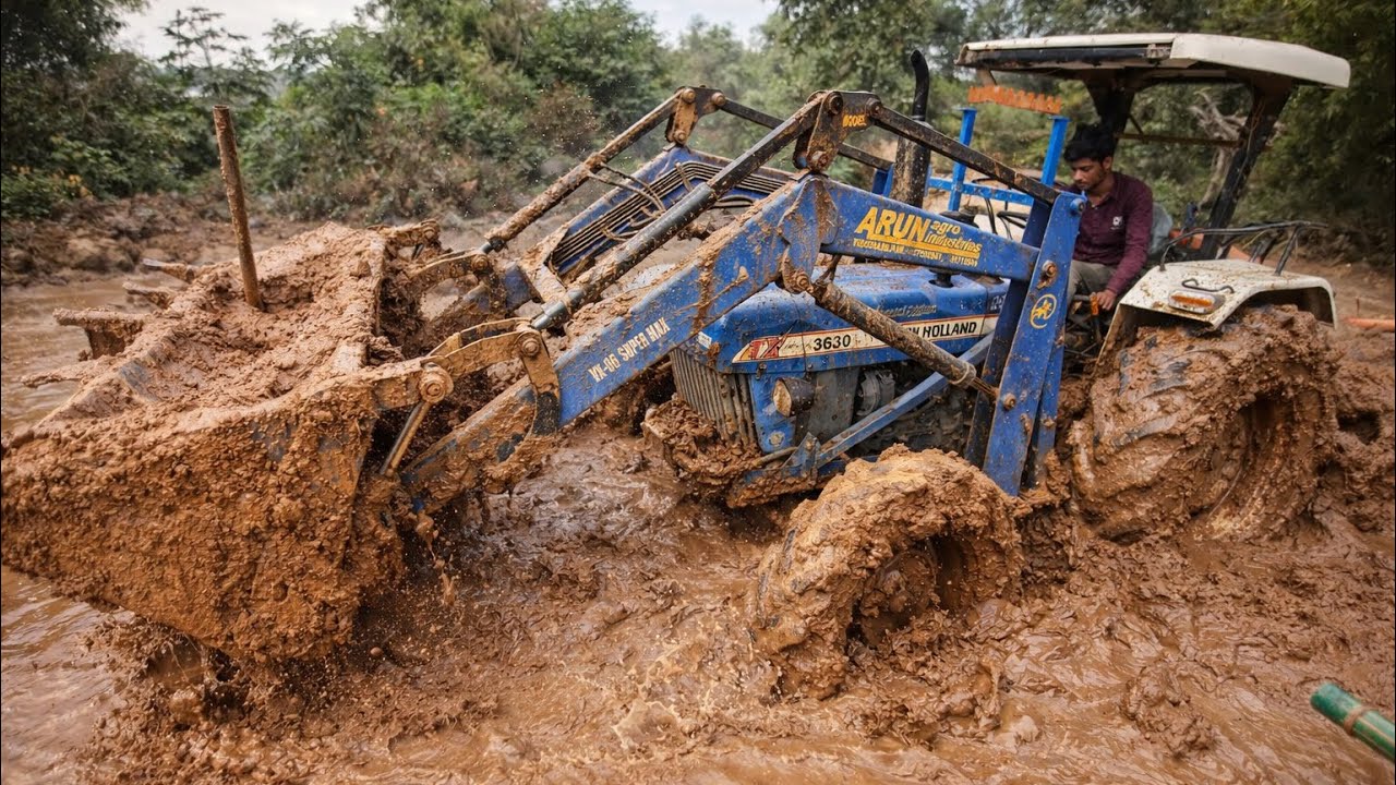 Tractor Vs MUD ||  Sonalika DI 55  4x4 |  New Holland 3630 4x4 |  power Test  #tractorvideo 