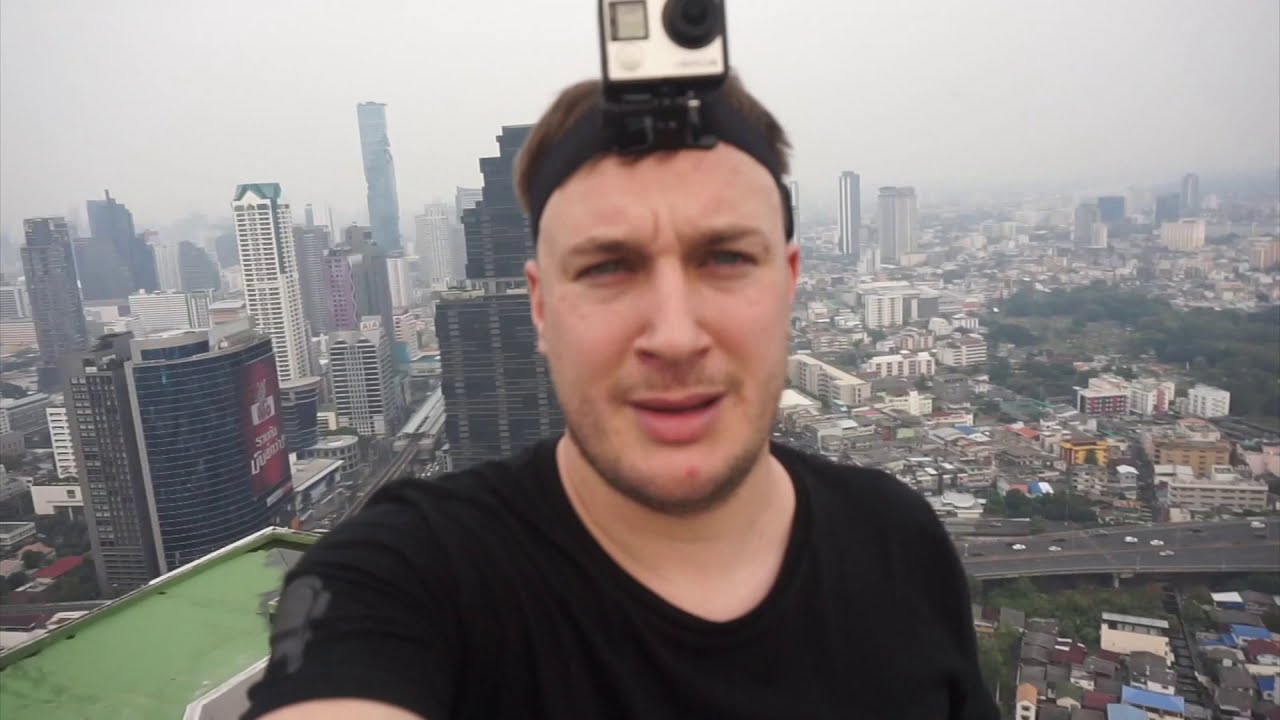 SECURITY LOCKED US ON THE ROOF & STAFF BLOCKED THE EXIT  &bull;tourist in Bangkok sneaked on skyscraper&bull;